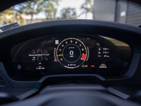 Used 2026 Porsche 911 GT3 RWD image 10
