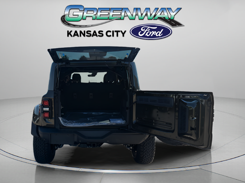 New 2026 Ford Bronco Raptor w/ Interior Carbon Fiber Pack AWD/4WD image 26