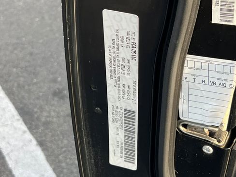 Used 2017 Dodge Charger SXT image 27