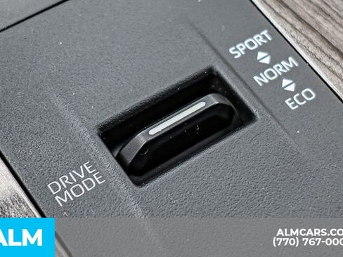 Used 2021 Toyota Highlander Platinum image 49