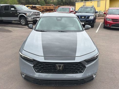Used 2024 Honda Accord Touring image 2