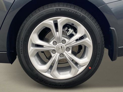 New 2026 Honda Accord LX image 7