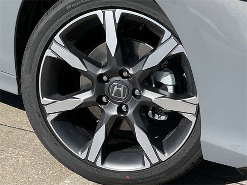 New 2025 Honda Civic FWD Hybrid Sedan image 9