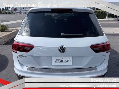 Used 2018 Volkswagen Tiguan SEL FWD image 20