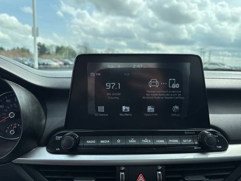 Used 2019 Kia Forte LXS image 23