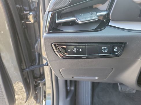 New 2026 Kia Niro LX FWD image 26