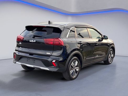 Used 2022 Kia Niro EX Premium FWD image 2