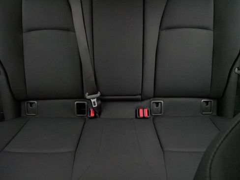 Used 2022 Toyota Corolla LE image 13