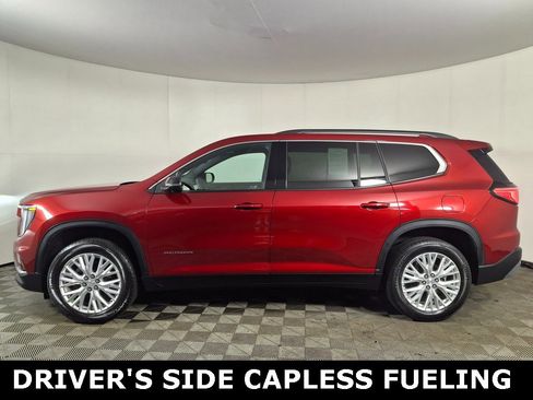 Used 2024 GMC Acadia Elevation w/ Luxury Package image 2