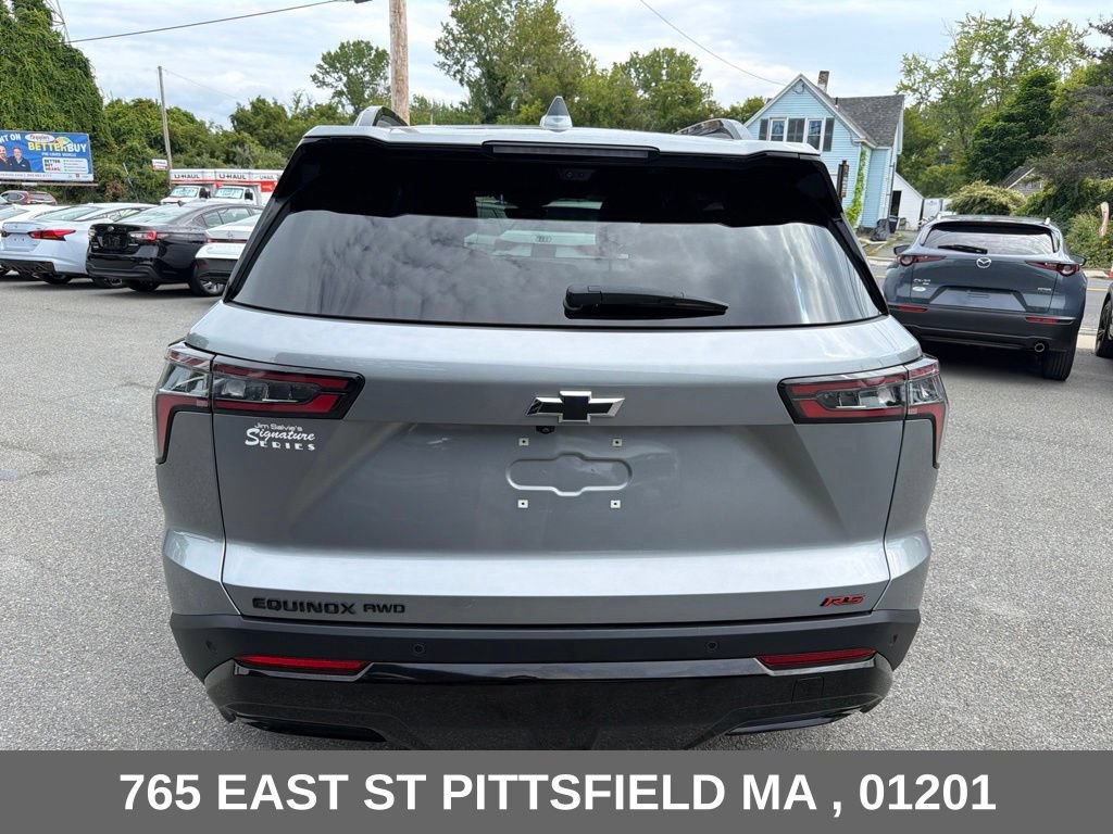 Used 2025 Chevrolet Equinox RS w/ Safety and Technology Package AWD/4WD image 6