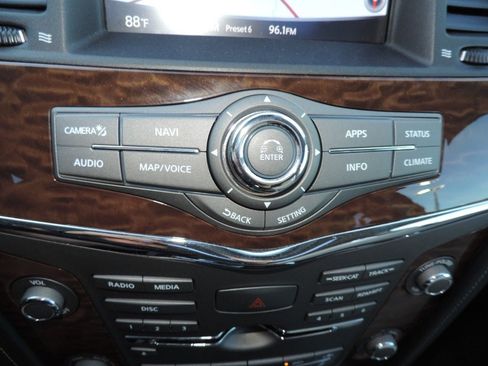 Used 2020 Nissan Armada SL w/ Premium Package image 25