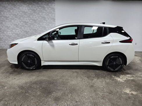 Used 2024 Nissan Leaf SV Plus image 2