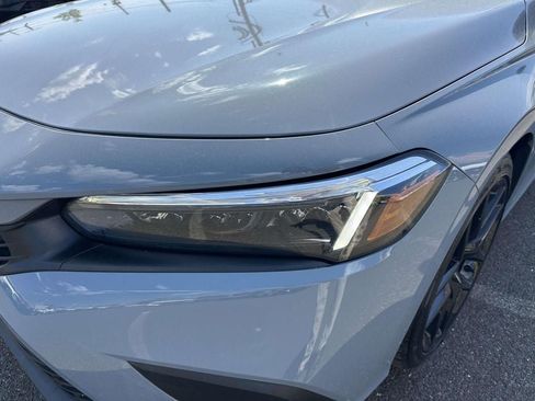 Used 2023 Honda Civic Sport image 8