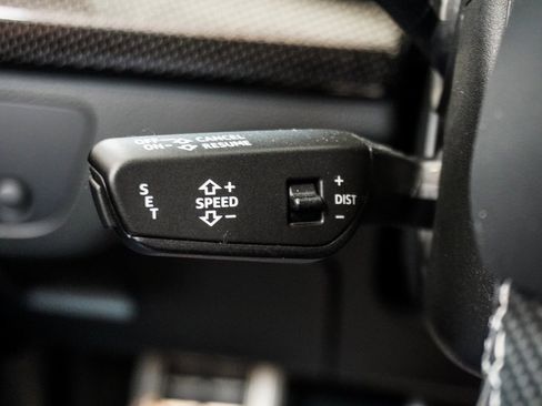 Used 2022 Audi SQ5 Premium Plus w/ Premium Plus Package image 23