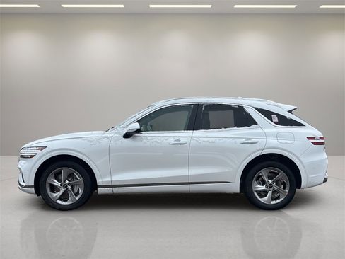 New 2026 Genesis GV70 2.5T Advanced image 2