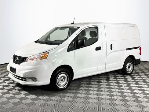 Used 2021 Nissan NV200 S FWD image 4