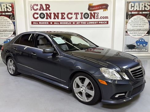 Used 2011 Mercedes-Benz E 350 Sedan image 1