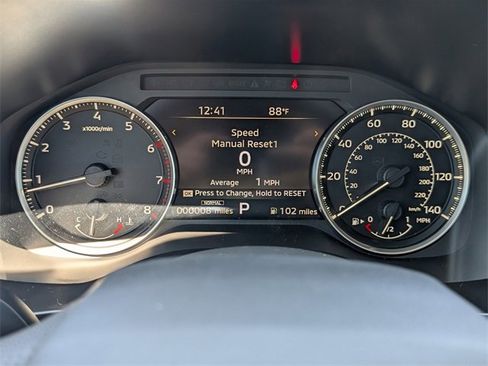 New 2025 Mitsubishi Outlander SE image 17