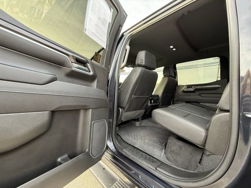 Used 2023 Chevrolet Silverado 1500 LTZ w/ LTZ Premium Package image 28