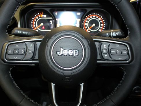 New 2026 Jeep Gladiator Sport image 11