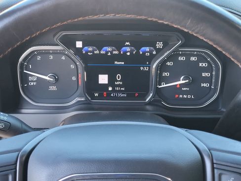 Used 2021 GMC Sierra 1500 AT4 w/ AT4 Premium Package AWD/4WD image 15