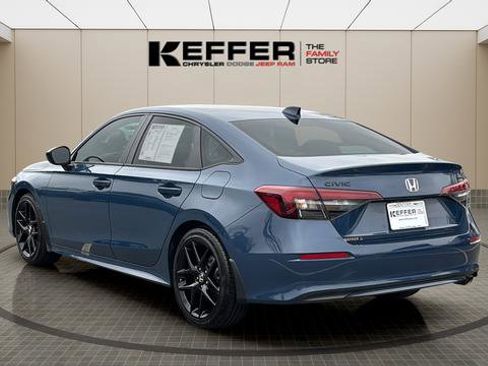 Used 2026 Honda Civic Sport image 3