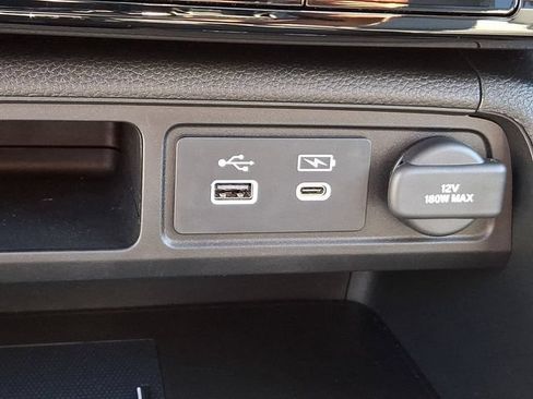 Certified 2023 Honda Pilot Touring image 26