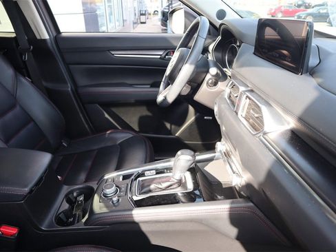 Used 2021 MAZDA CX-5 Carbon Edition image 25