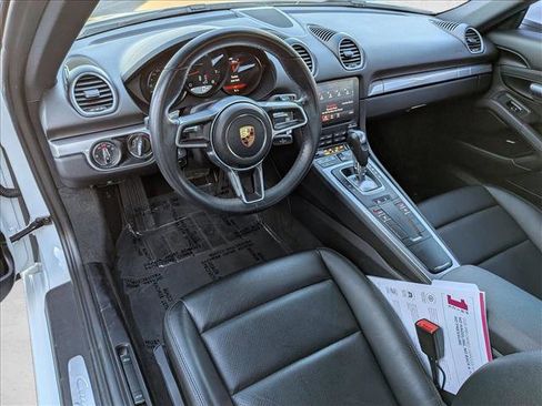 Used 2018 Porsche 718 Cayman image 10