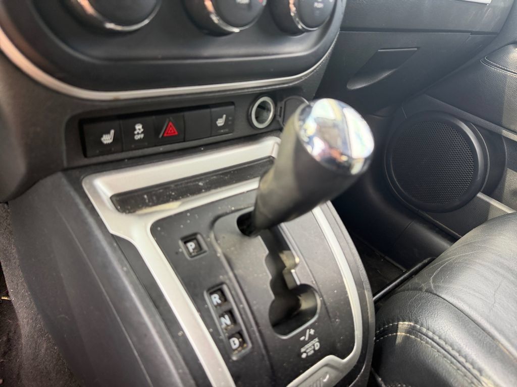 Used 2017 Jeep Compass High Altitude AWD/4WD image 27