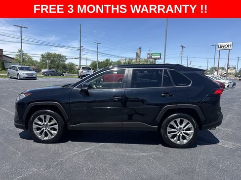 Used 2019 Toyota RAV4 XLE Premium w/ All Weather Liner Package AWD/4WD image 36