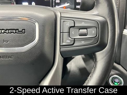Used 2022 GMC Sierra 2500 Denali w/ Denali Ultimate Package AWD/4WD image 33