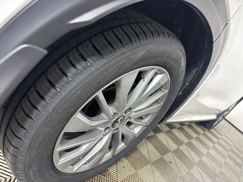 Used 2023 INFINITI QX50 Luxe FWD image 30