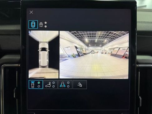 Certified 2025 GMC Yukon Denali image 22