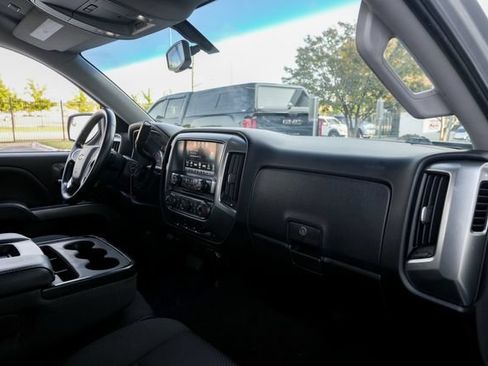 Used 2018 Chevrolet Silverado 1500 LT w/ All Star Edition AWD/4WD image 32