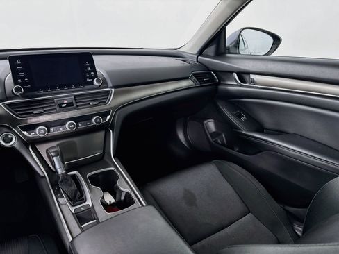 Used 2018 Honda Accord LX image 21