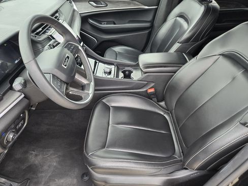 Used 2024 Jeep Grand Cherokee Limited 4xe AWD/4WD image 12