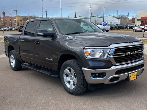Used 2021 RAM 1500 Big Horn AWD/4WD image 3