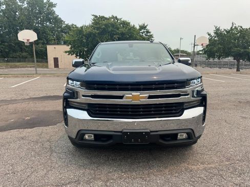 Used 2021 Chevrolet Silverado 1500 LT AWD/4WD image 2