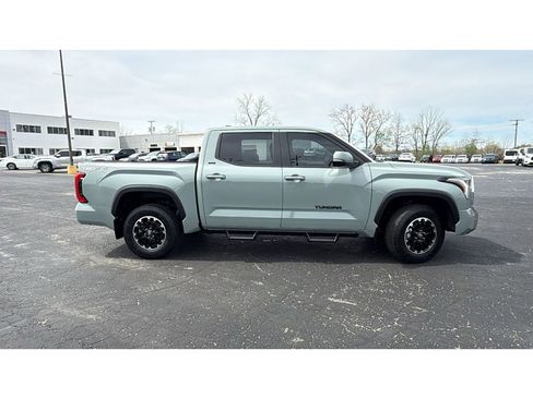 Used 2025 Toyota Tundra SR5 w/ TRD Off-Road Package AWD/4WD image 8
