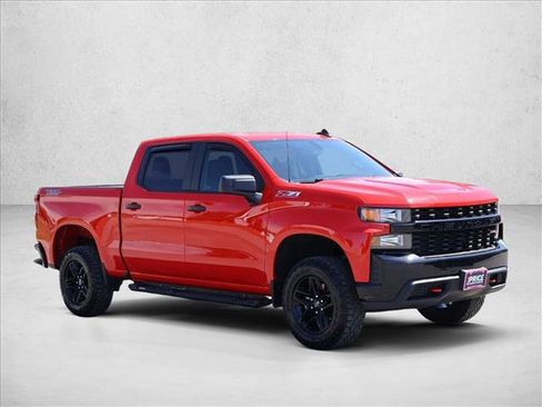Used 2021 Chevrolet Silverado 1500 Custom Trail Boss AWD/4WD image 3