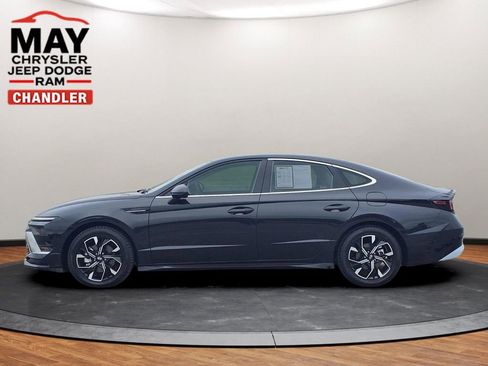 Used 2025 Hyundai Sonata SEL FWD image 17