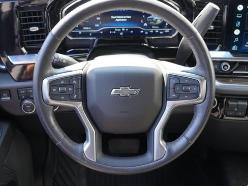 Used 2022 Chevrolet Silverado 1500 LT Trail Boss AWD/4WD image 23