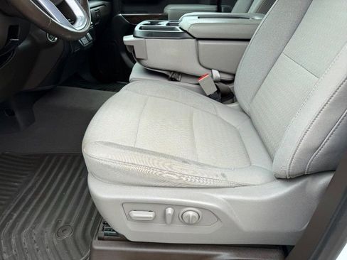 Used 2020 GMC Sierra 1500 Elevation w/ Elevation Value Package image 17