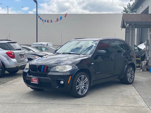 Used 2012 BMW X5 xDrive35i AWD/4WD image 3