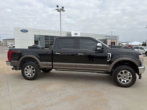 Certified 2022 Ford F250 King Ranch w/ King Ranch Ultimate Package image 2