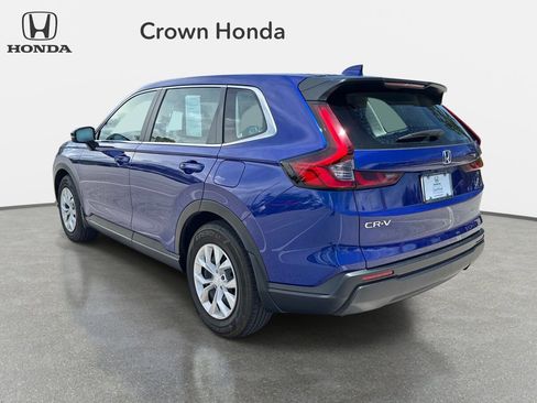 Used 2024 Honda CR-V LX image 3