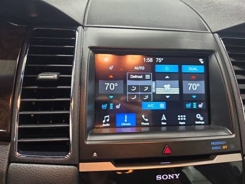 Used 2019 Ford Taurus Limited AWD/4WD image 15