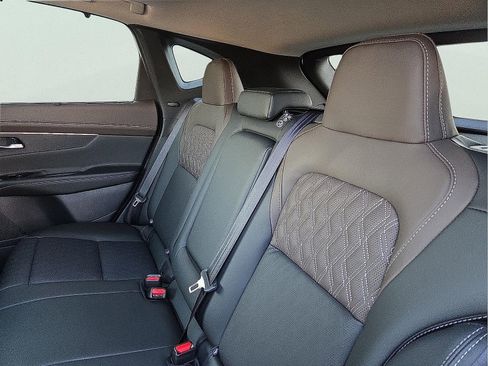 New 2026 Nissan Murano Platinum image 8