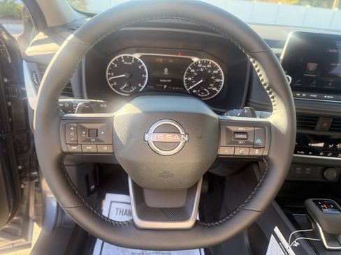 New 2026 Nissan Rogue SV w/ SV Premium Package image 6